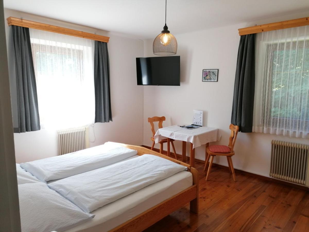 Haus Oswald Am See Hermagor-Pressegger See Dış mekan fotoğraf